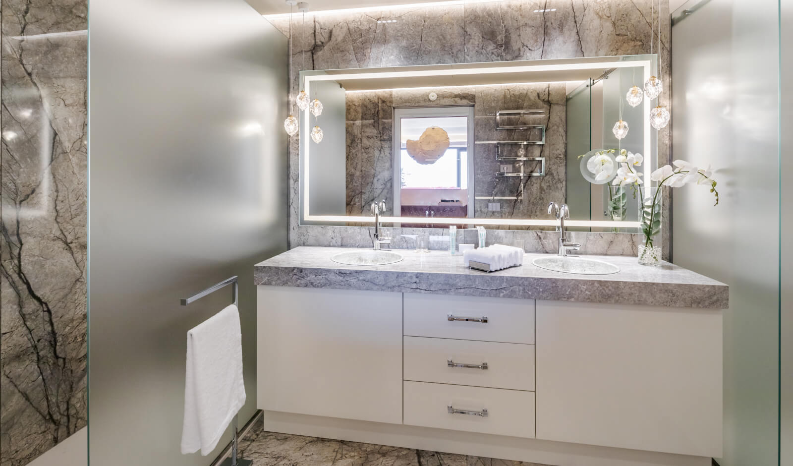 Bathroom interiors of the junior suite with sea view